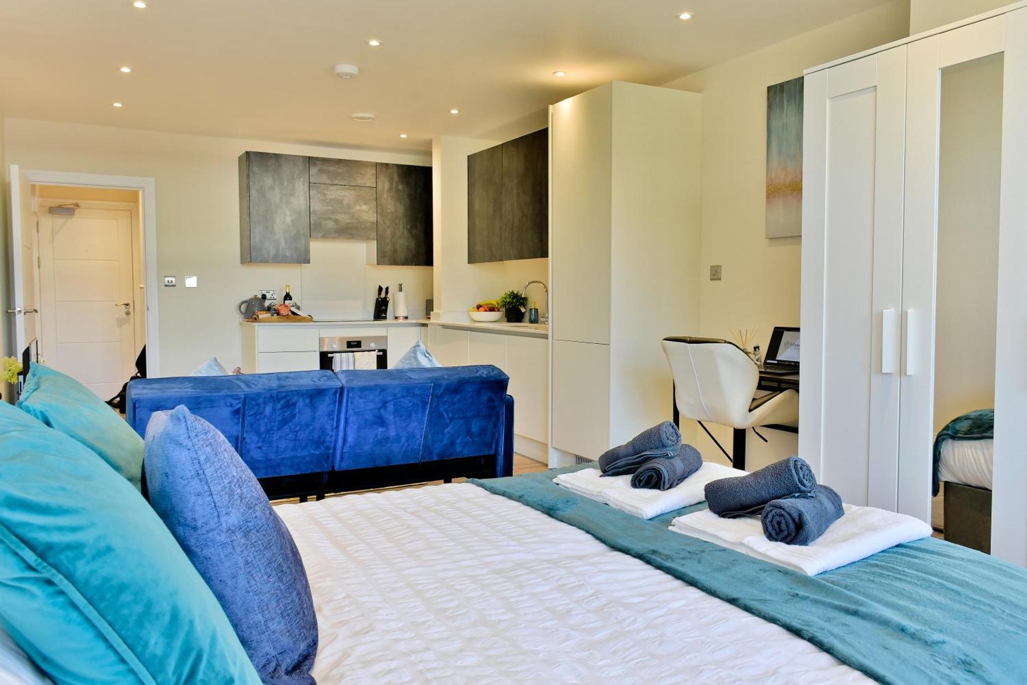 Stunning Apartment Near Citycentre & Oracle Reading Exterior photo